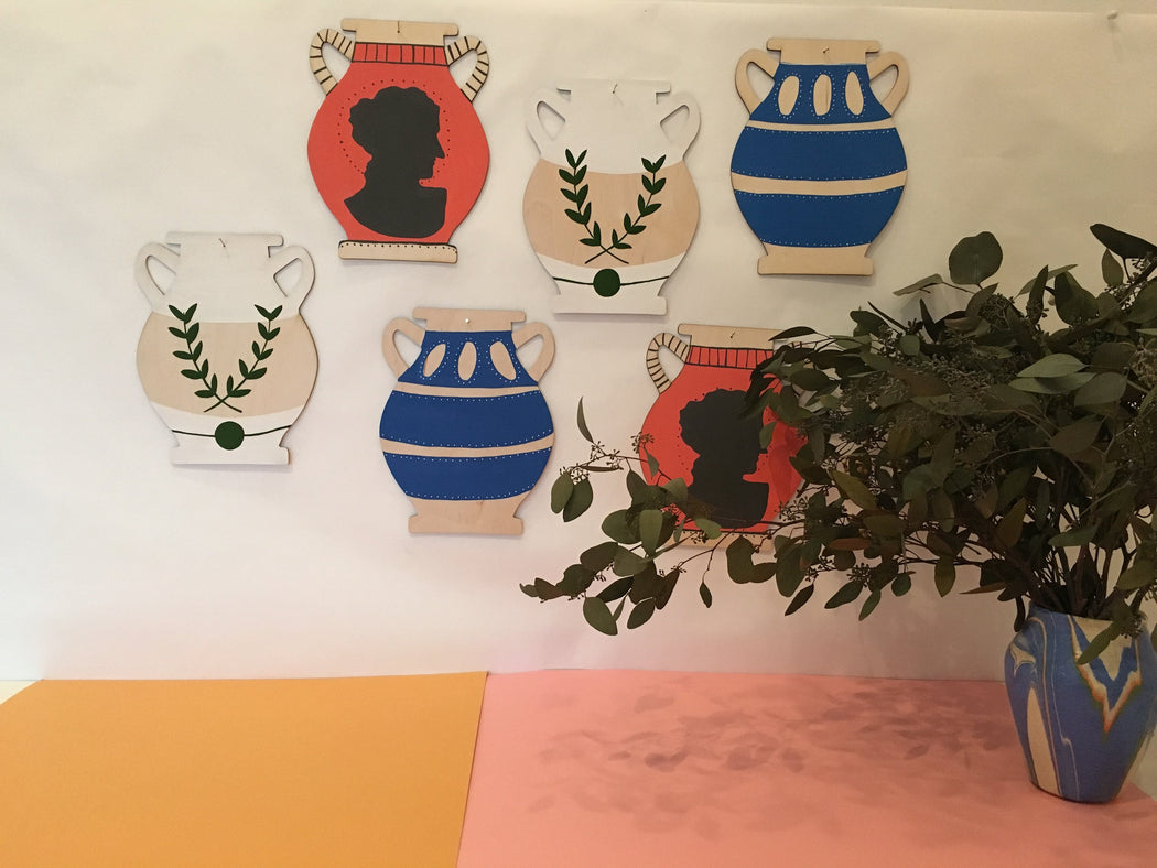 VASE WALL CHARM