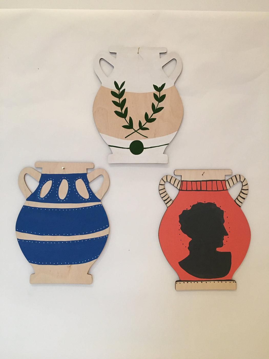VASE WALL CHARM