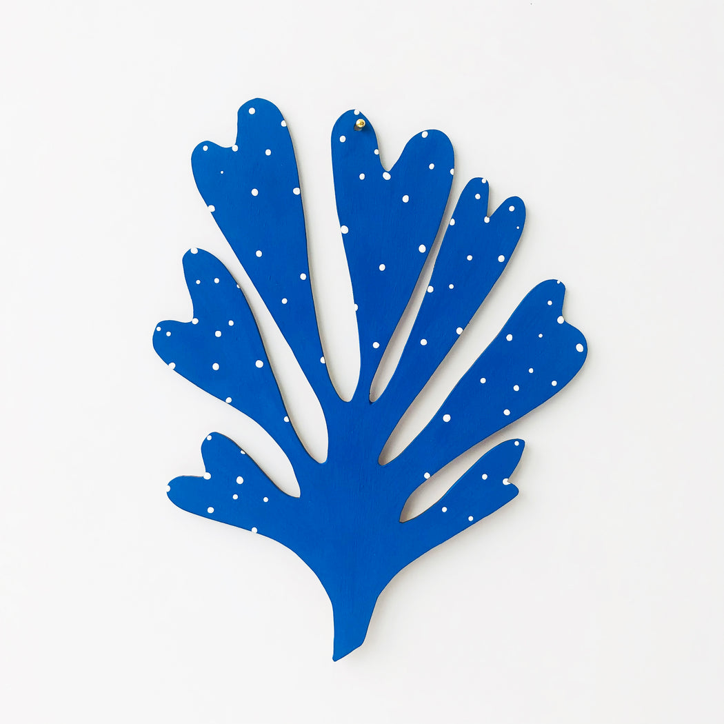 CORAL -  WALL CHARM