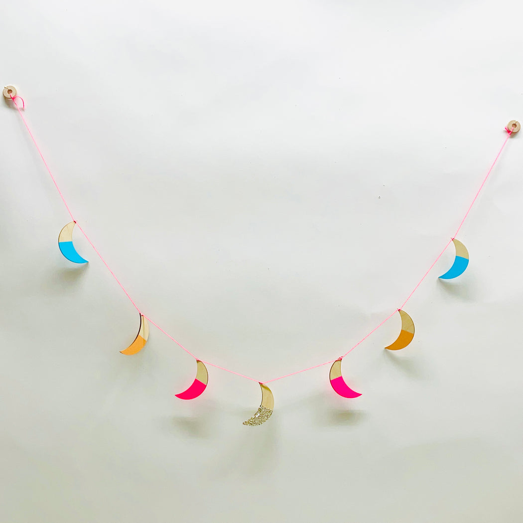 GARLAND - MOON -BRIGHT