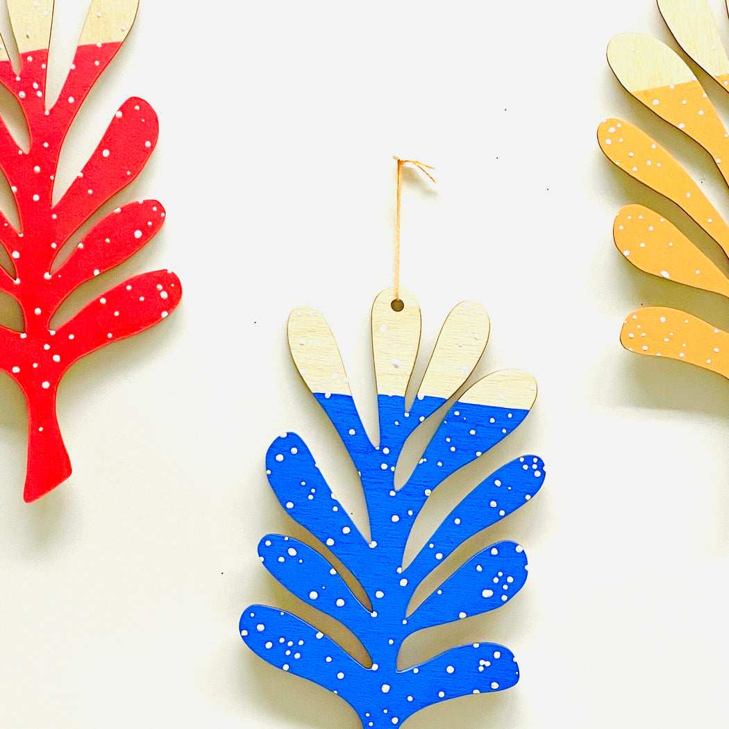 CORAL WALL CHARM