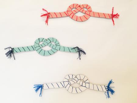 LOVE KNOT WALL CHARM