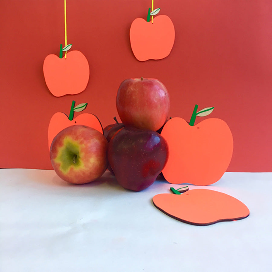 FRUIT WALL CHARM - APPLE