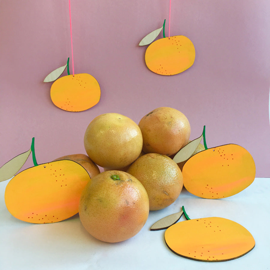 FRUIT WALL CHARM - GRAPEFRUIT