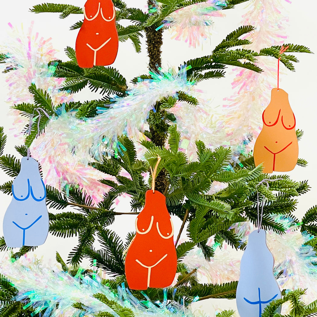 VENUS - THE BODY - ORNAMENT